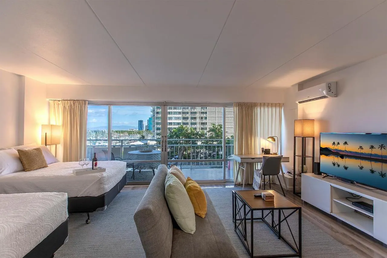 아파트 @ Marbella Lane - Oceanview Suite Steps To Beach 호놀룰루 미국