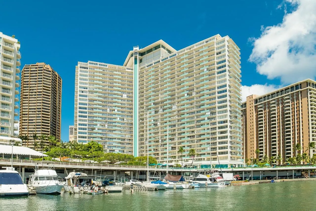 @ Marbella Lane - Oceanview Suite Steps To Beach Honolulu 0*,